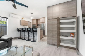 Lauderdale Modern 1 Bedroom 1 Bathroom with Private Backyard